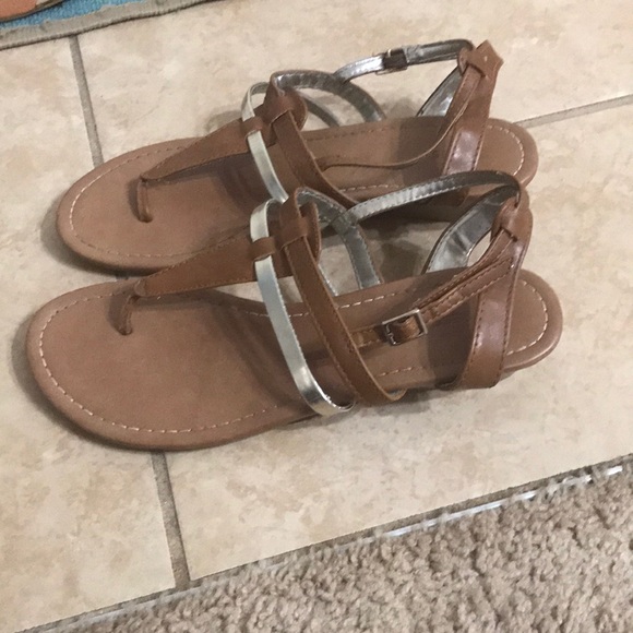 Shoes - Express sandals